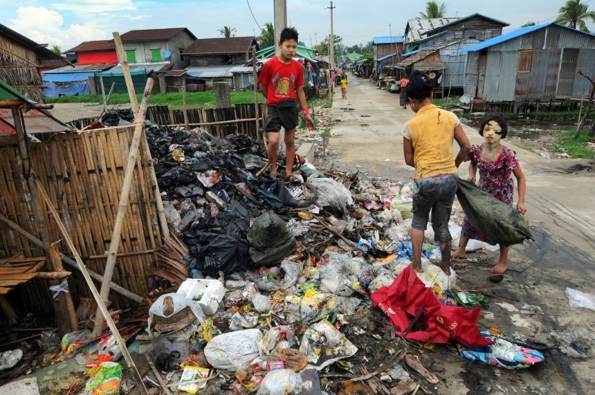 children rummage